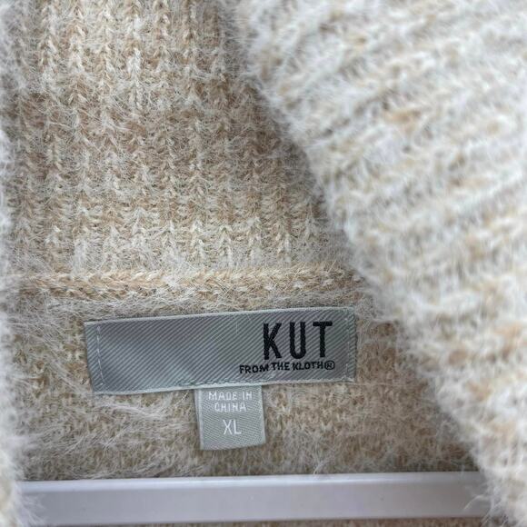 KUT from the Kloth Evea Camel Cream Houndstooth Turtleneck Sweater Style KS17807 - Picture 4 of 5